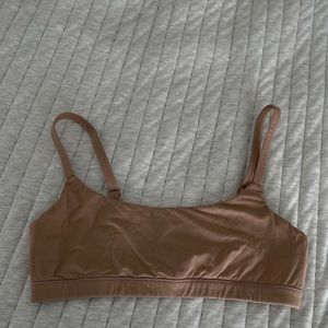 Skims Fits Everybody Scoop Neck Bra